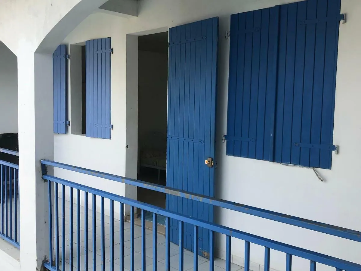 Homestay Chambres Les Pieds Dans L'Eau Residence Cypria Les Trois-Ilets