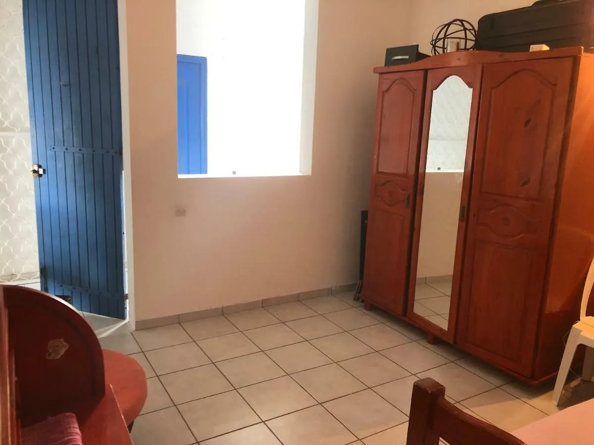 Chambres Les Pieds Dans L'Eau Residence Cypria Les Trois-Ilets Homestay